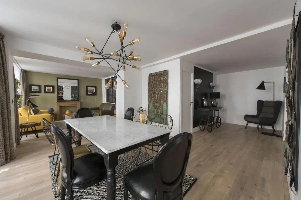 Yacht Apartman Párizs