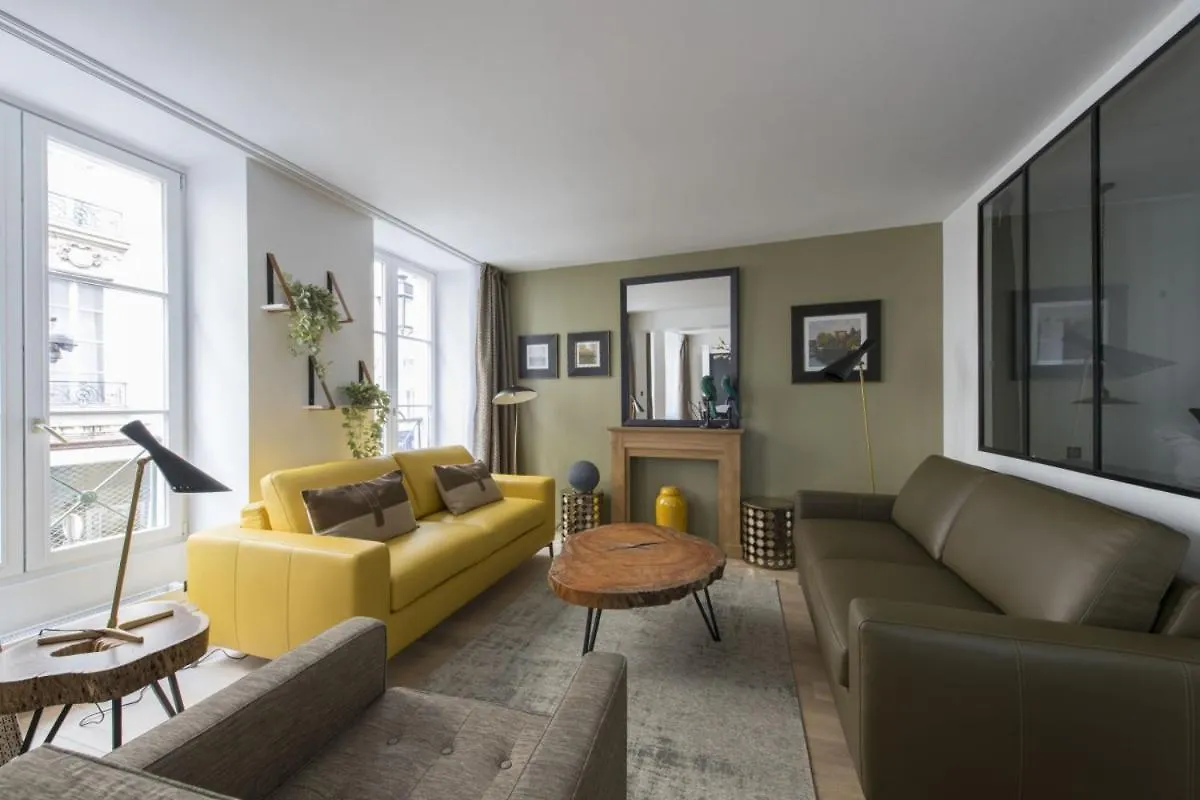 Yacht Apartman Párizs